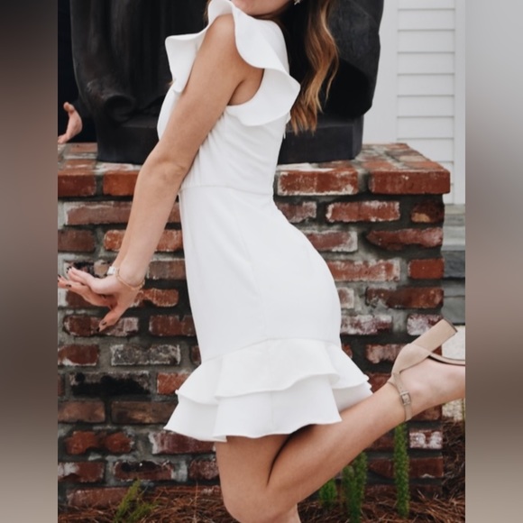 TCEC WHITE RUFFLE DRESS - Picture 2 of 4